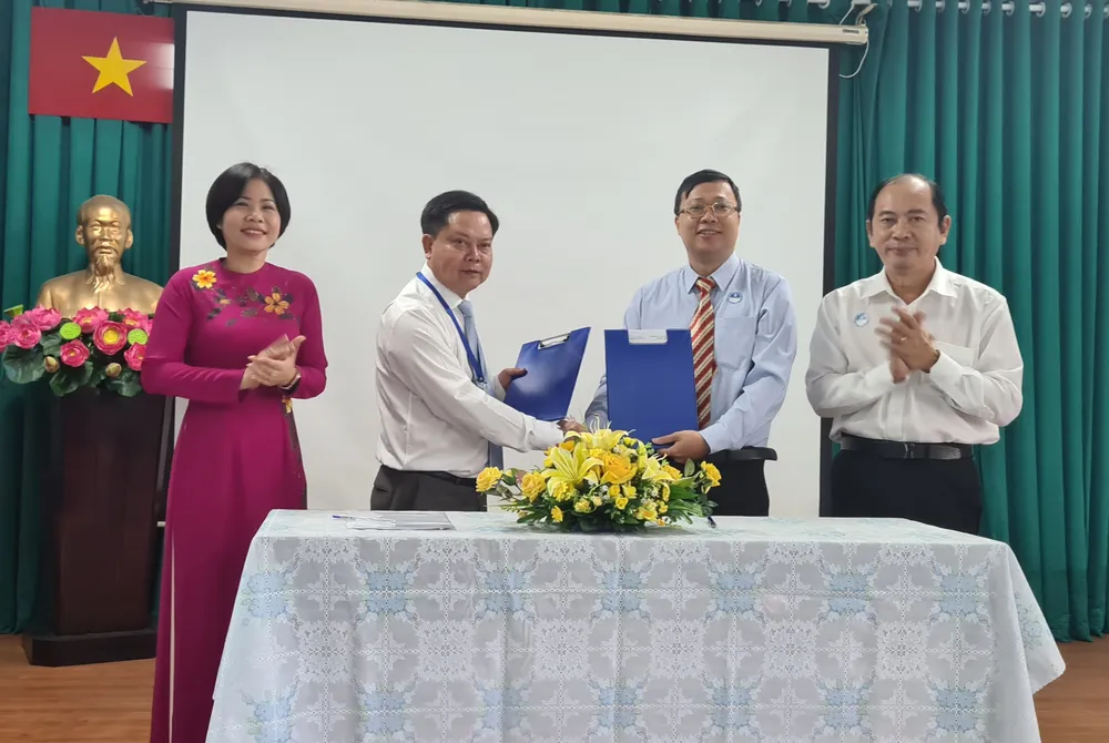 Trạm cấp cứu vệ tinh 115 thứ 34 tại TPHCM đặt tại Bệnh viện quận Phú Nhuận ảnh 1