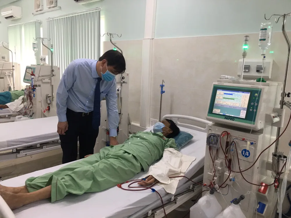 TPHCM: Trung tâm lọc máu theo tiêu chuẩn Nhật Bản chính thức đi vào hoạt động ảnh 1