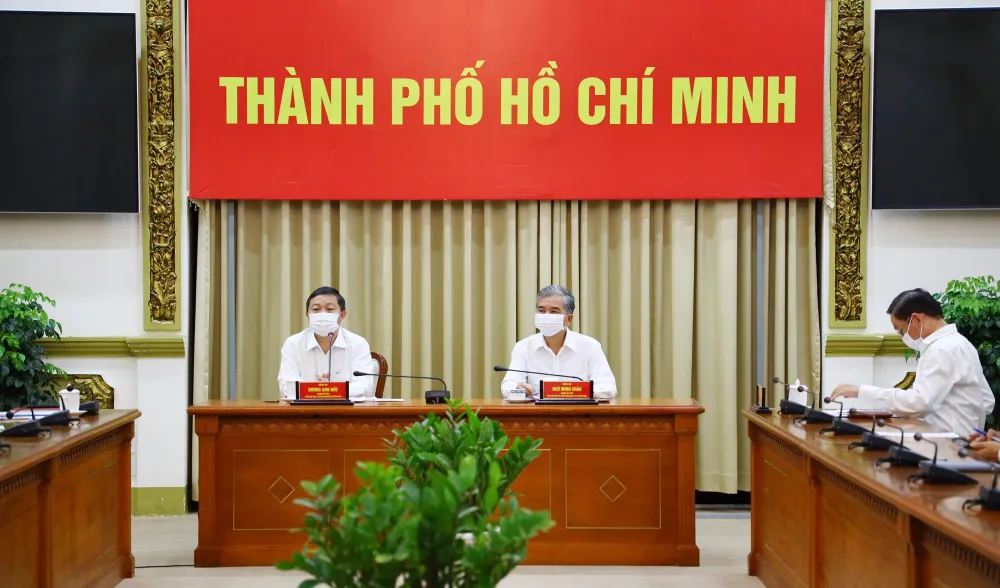2 Phó Chủ tịch UBND TPHCM Dương Anh Đức và Ngô Minh Châu chủ trì cuộc họp  ​