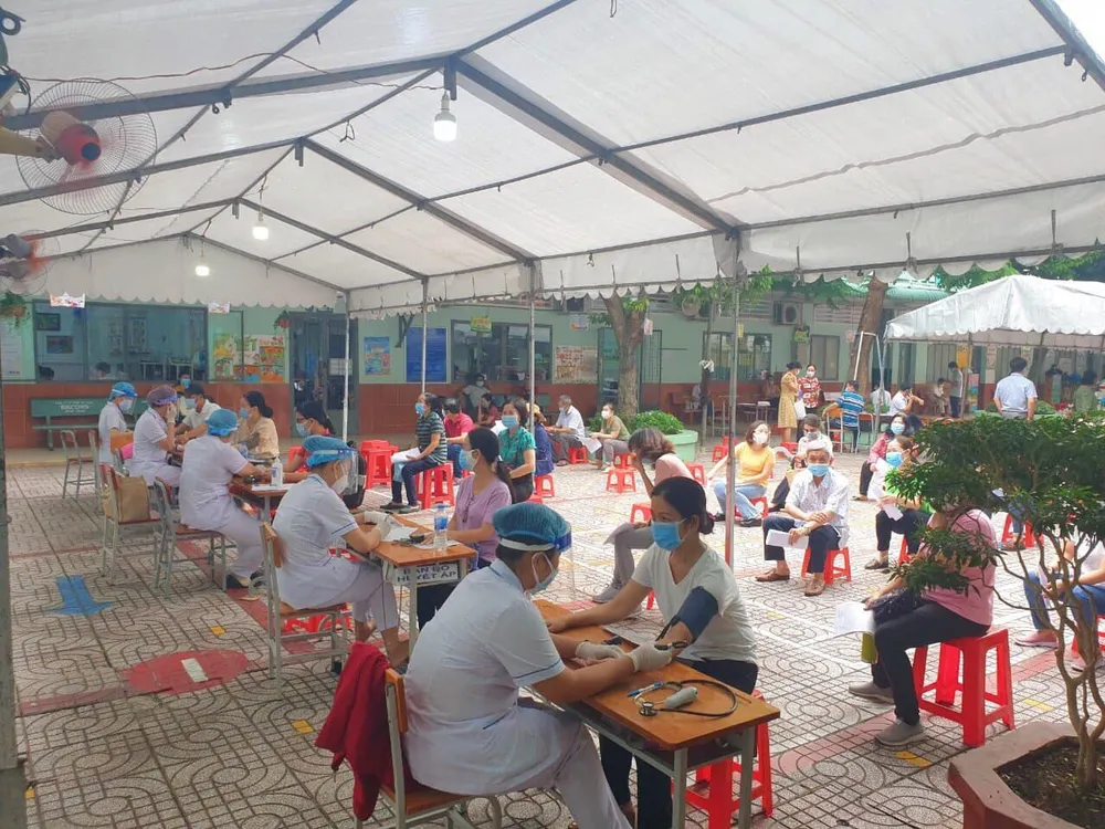 Phát hiện sớm, xử lý triệt để nguồn bệnh ẩn, hạn chế lây lan trong cộng đồng ảnh 1