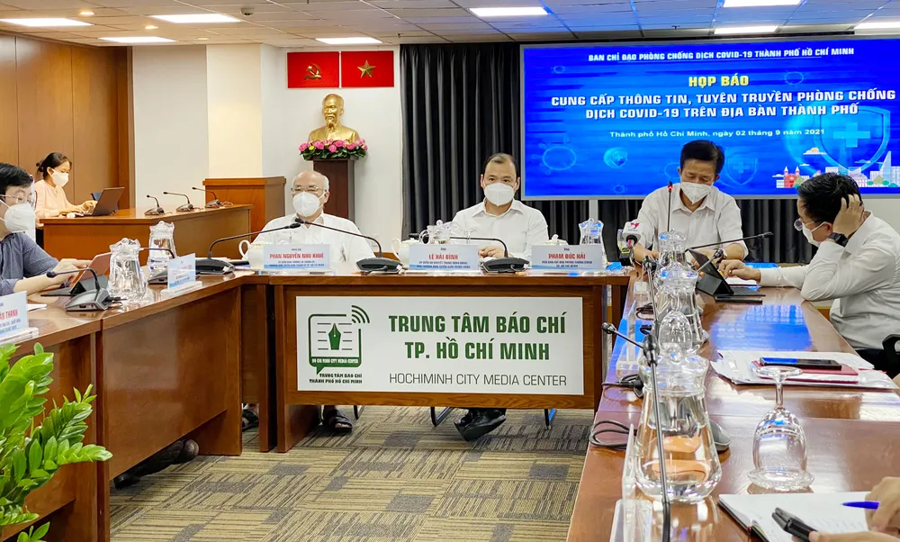 Quang cảnh buổi họp báo chiều 2-9