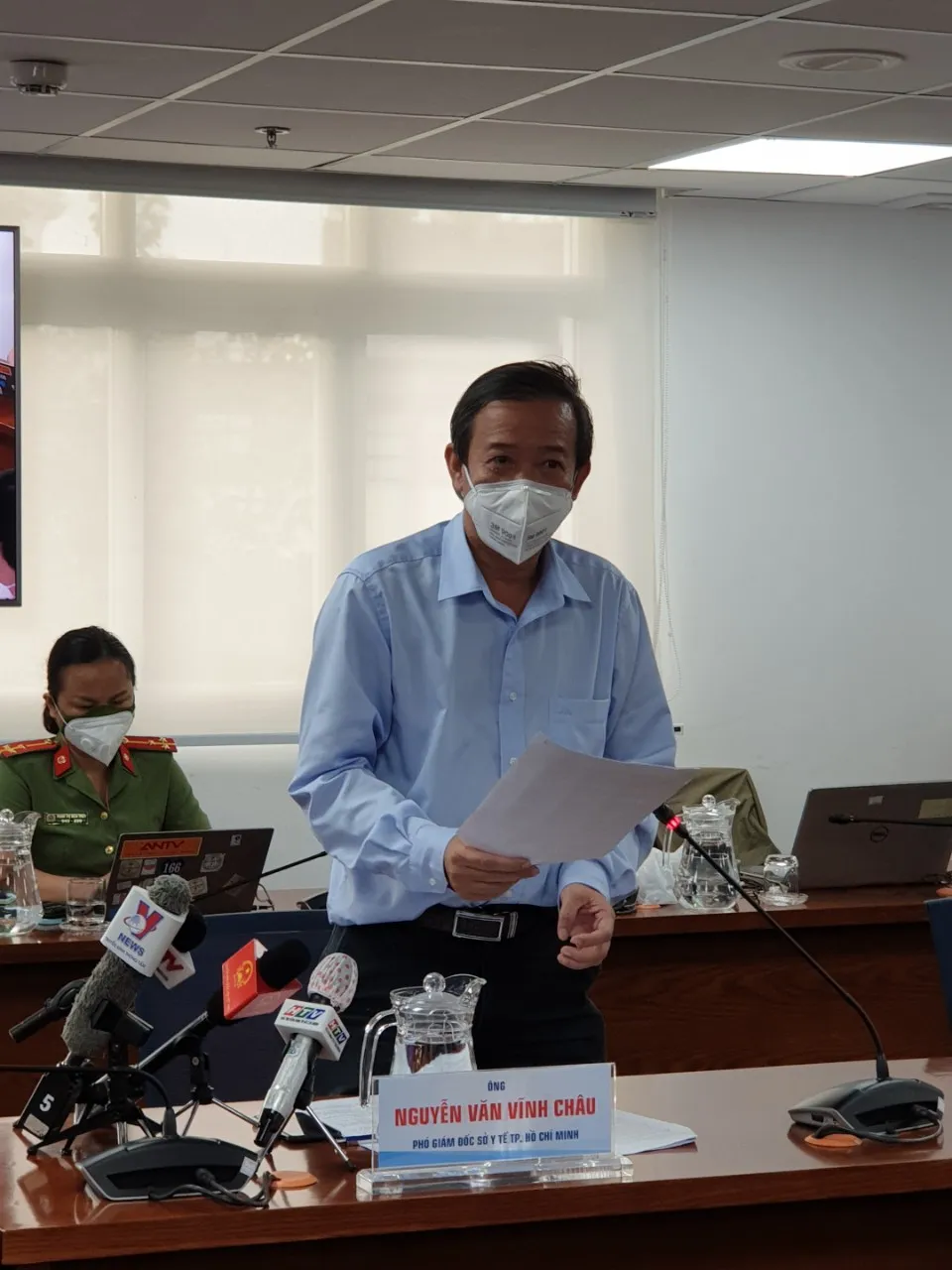 Thứ trưởng Bộ Y tế: “Không có lý do để nói nhân viên y tế không được quan tâm“ ảnh 3