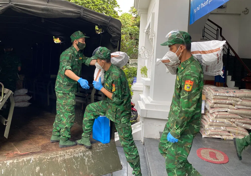 TPHCM: Số ca mắc Covid-19 mới chủ yếu có triệu chứng nhẹ, ca tử vong giảm ảnh 3