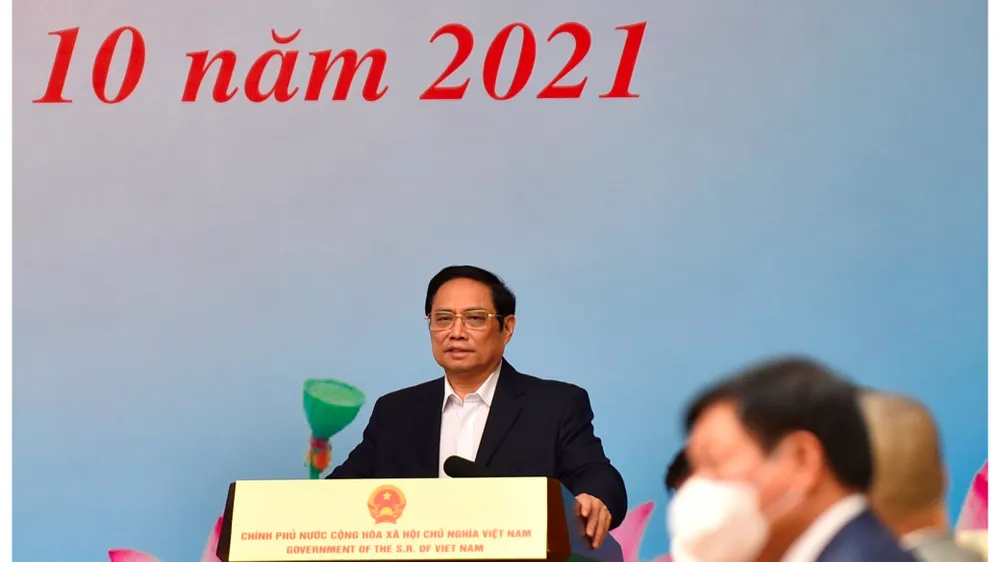 Thủ tướng Chính phủ gặp mặt, biểu dương đại diện lực lượng y tế tuyến đầu chống dịch ảnh 4