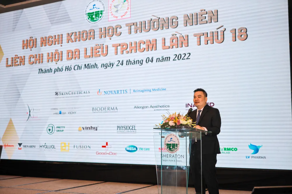 Phát hiện một trường hợp bị “mồ hôi máu” hiếm gặp ảnh 2