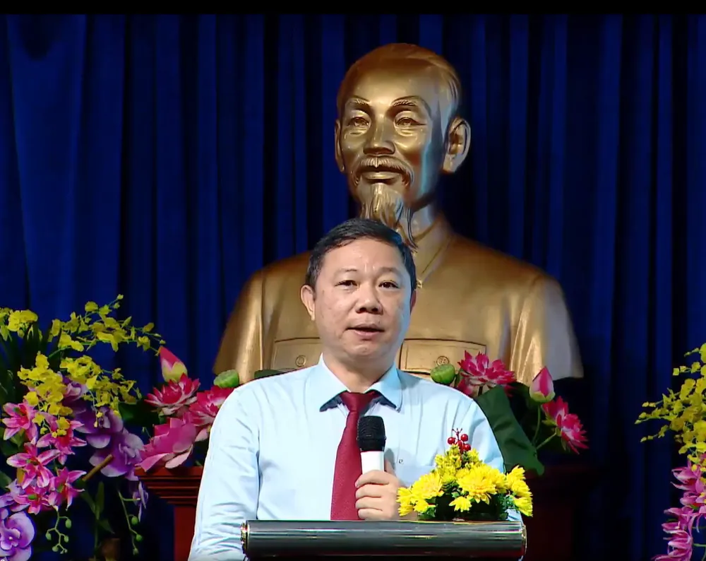 Bệnh viện Bệnh Nhiệt đới TPHCM nhận bằng xác lập kỷ lục bệnh viện lâu đời nhất Việt Nam ảnh 1