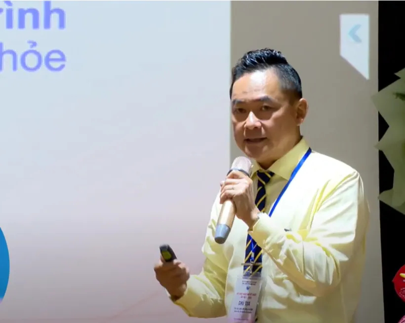 Ths-BS Võ Ngọc Cường thông tin tại hội nghị