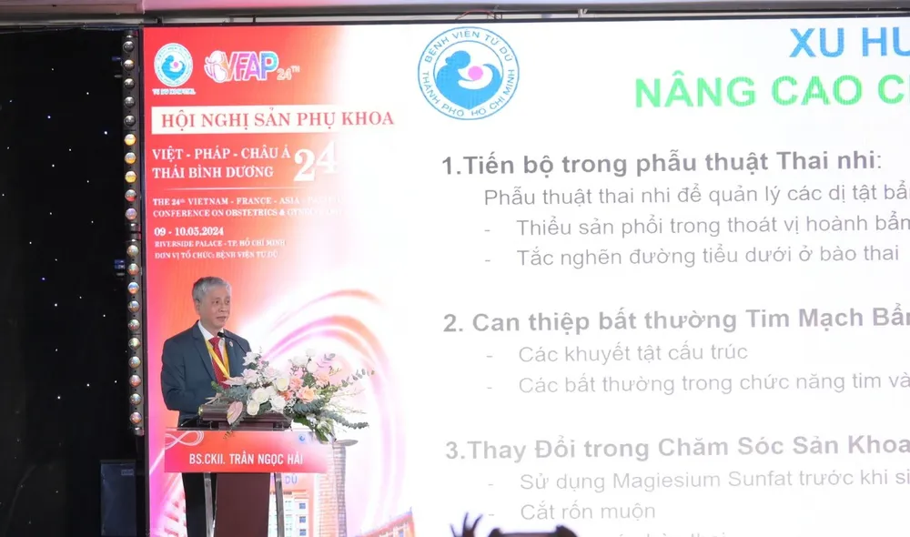 BSCK2 Trần Ngọc Hải, Giám đốc Bệnh viện Từ Dũ phát biểu tại hội thảo