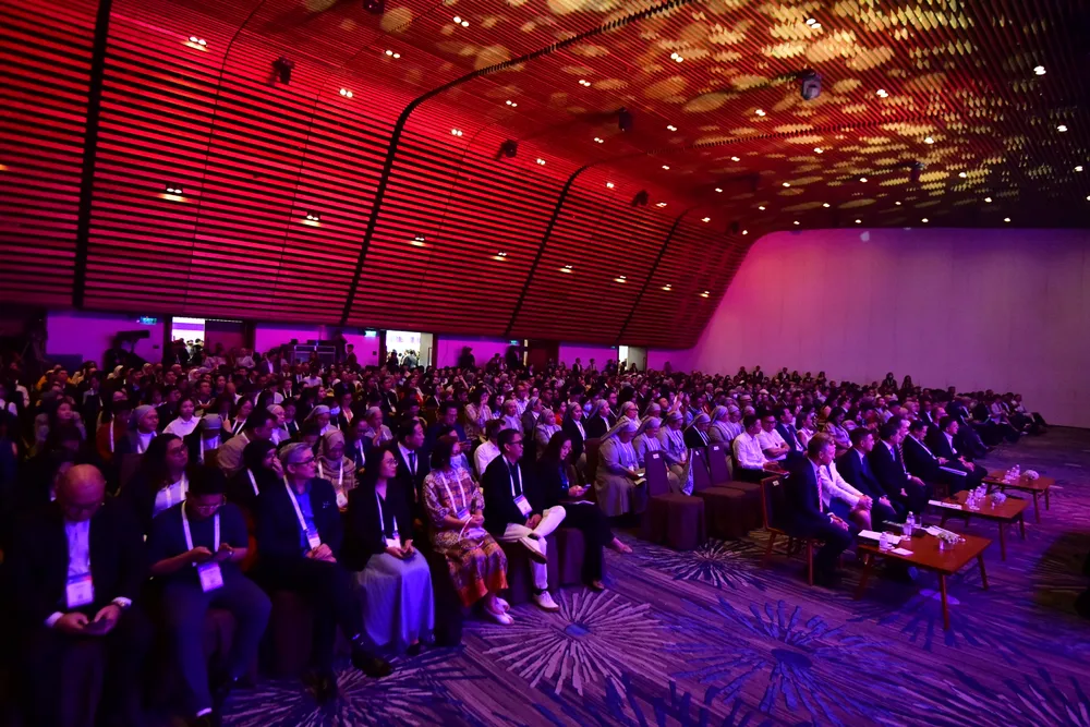 Hội trường phiên khai mạc HMA.JPG