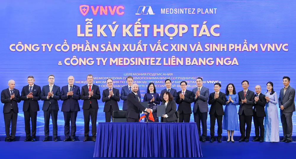 Toàn cảnh lễ ký kết hợp tác