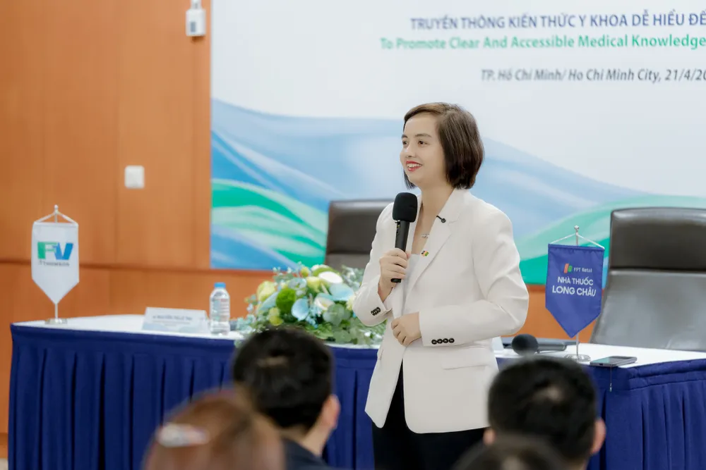 7. bà Nguyễn Đỗ Quyên - Phó Tổng Giám đốc FPT Retail kiêm Giám đốc Điều hành Hệ thống nhà thuốc và trung tâm tiêm chủng Long Châu.jpg