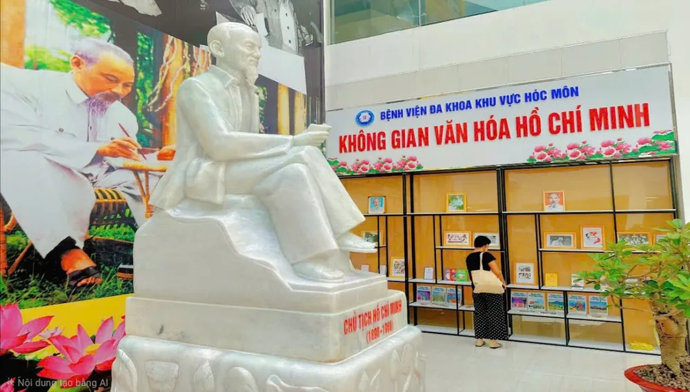 Tượng Bác Hồ đặt tại Không gian văn hóa Hồ Chí Minh, Bệnh viện Đa khoa khu vực Hóc Môn