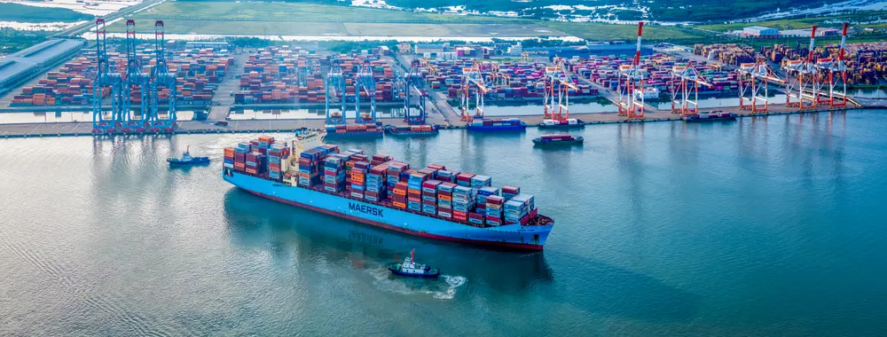 CMIT đã tiếp nhận, khai thác hơn 350 chuyến tàu mẹ, hơn 8.000 chuyến sà lan và tàu gom hàng (feeder)