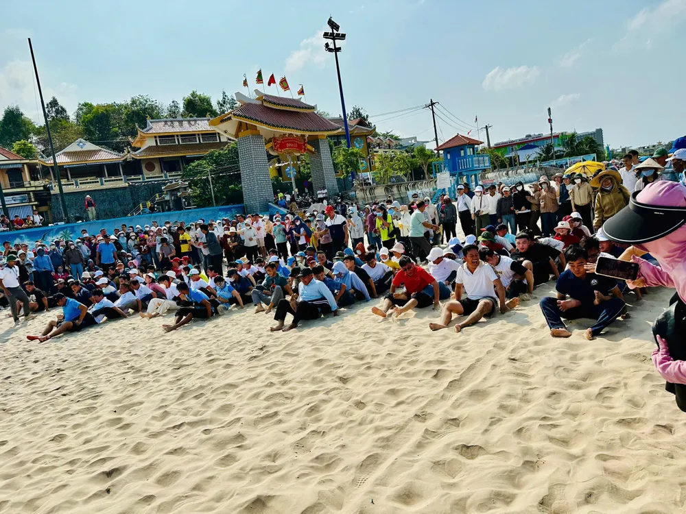 Xã Long Hải: Gần 600 vận động viên tham gia hội thao thể thao dân tộc