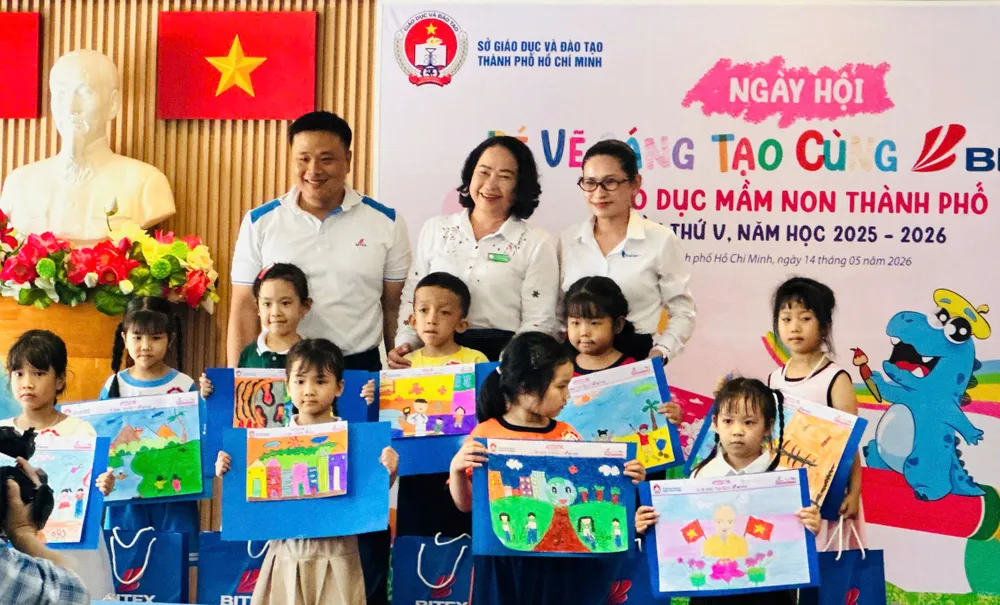 Các tác phẩm do các họa sĩ nhí thực hiện