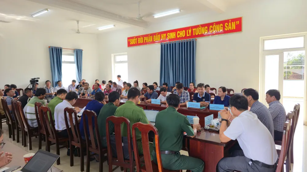 Chương trình “Cà phê sáng” với gần 100 chủ phương tiện tàu cá