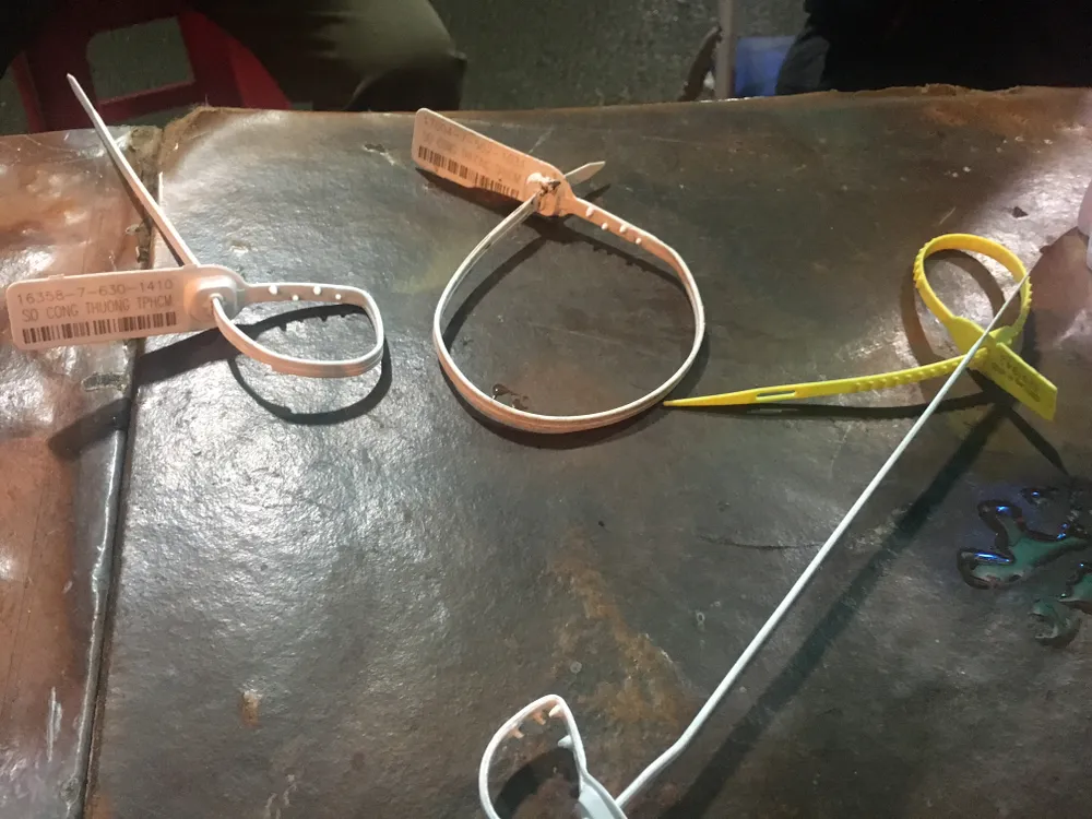 Chợ “vỡ trận”, heo không đeo vòng vẫn vào ảnh 3