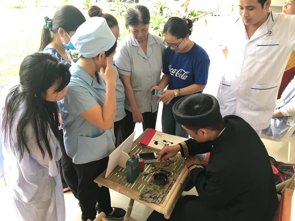 Thanh niên mang xuân yêu thương khắp mọi nơi ảnh 6