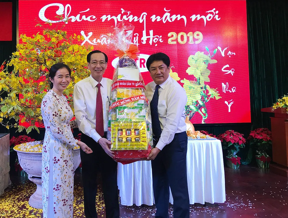 Các siêu thị đảm bảo hàng bình ổn trong dịp tết ảnh 2