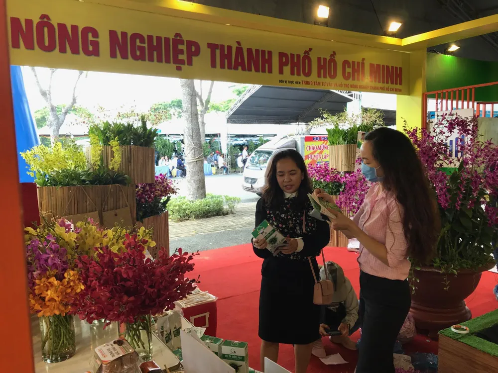Chợ phiên nông sản TPHCM: Phát hiện và tôn vinh những sản phẩm nông nghiệp chủ lực của TPHCM ảnh 1