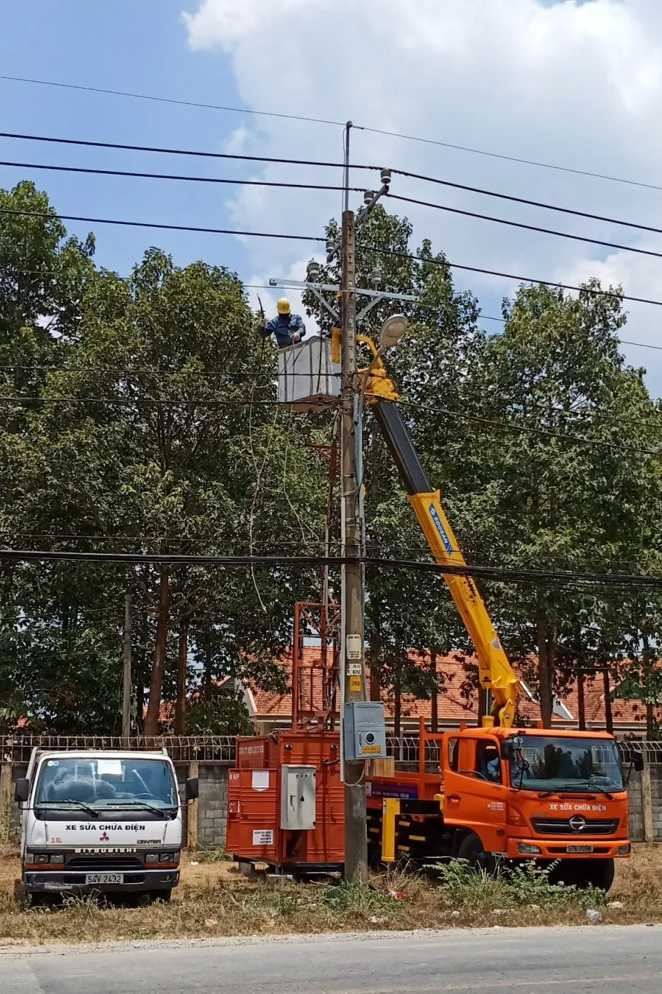 Hoàn thành công trình điện cho giai đoạn 3 của Bệnh viện bệnh lý hô hấp cấp tính ở huyện Củ Chi ảnh 1