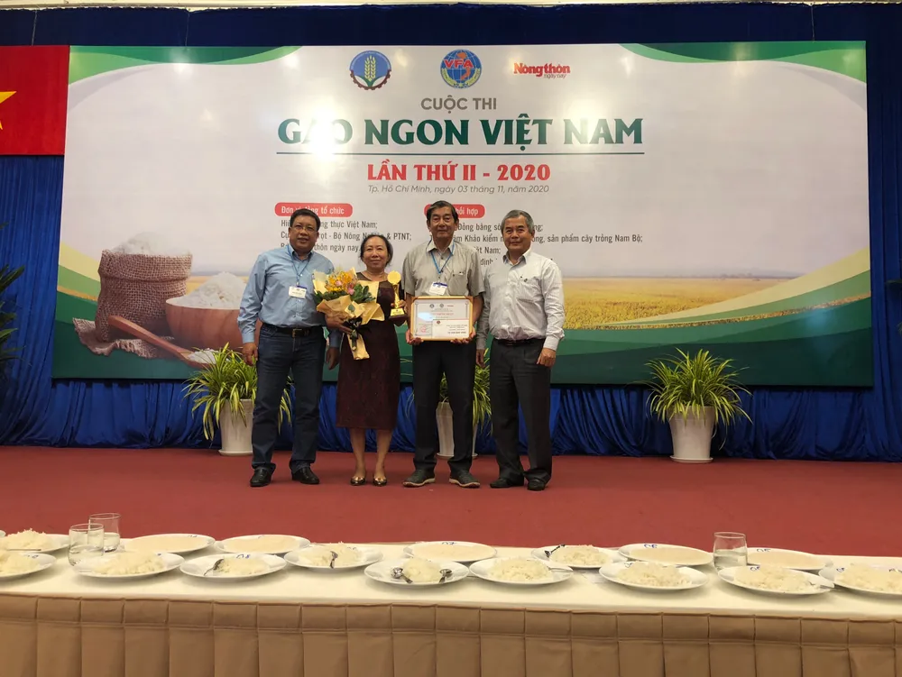 Gạo ST25 đoạt giải nhất “Gạo ngon Việt Nam” năm 2020 ảnh 2