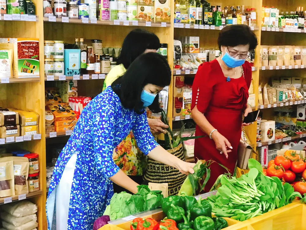 Chợ Miền Quê từ trang trại hữu cơ đến bàn ăn ảnh 1