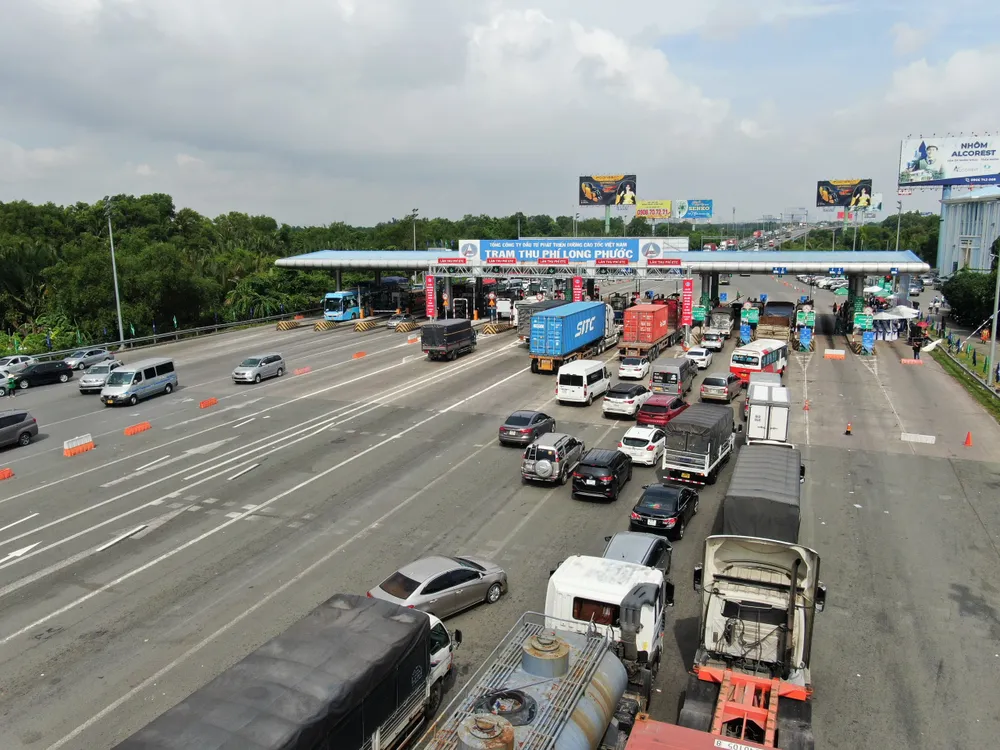 Cao tốc TPHCM – Long Thành – Dầu Giây chính thức khai thác thu phí tự động ảnh 1