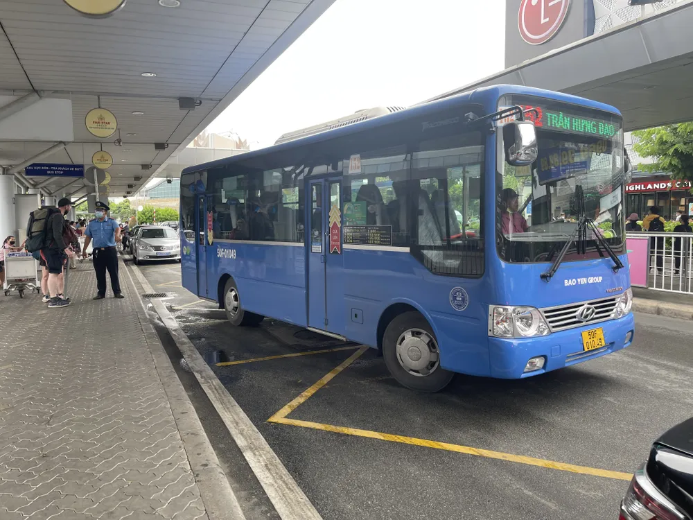 Đề xuất dùng 1.500m2 đất công viên Gia Định làm bãi xe buýt phục vụ sân bay Tân Sơn Nhất ảnh 1