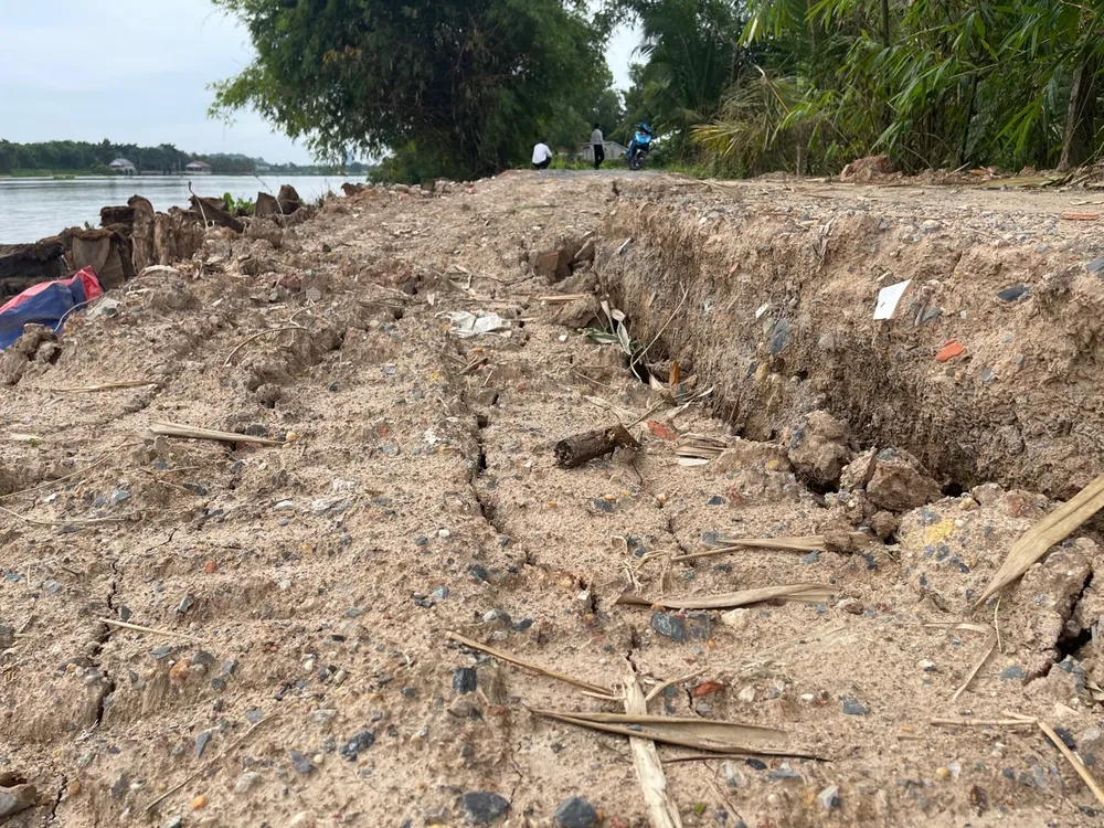 TPHCM có 32 vị trí sạt lở ảnh hưởng hơn 1.300 hộ dân ảnh 1