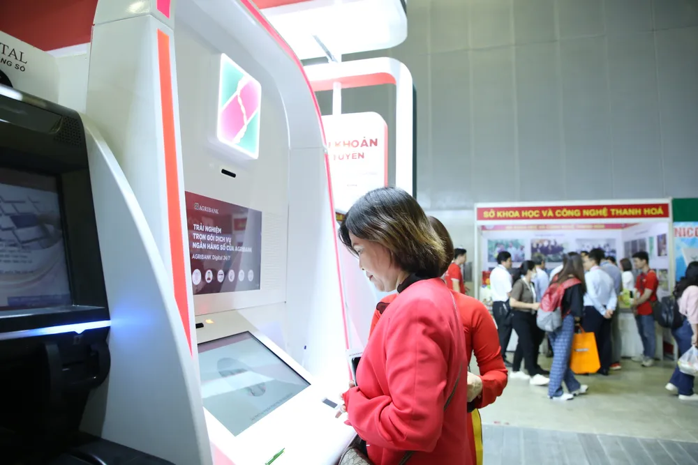 Ngân hàng số - Agribank Digital chinh phục khách hàng đam mê công nghệ ảnh 1