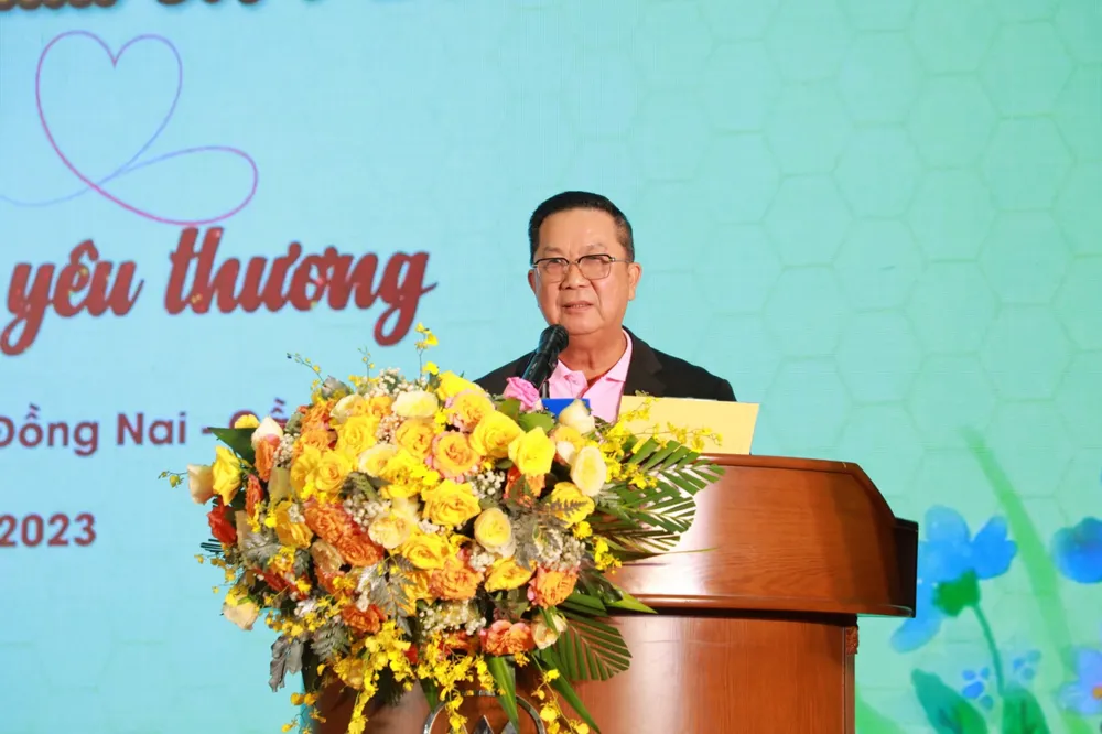 Ông Sooksunt Jiumjaiswanglerg, Phó chủ tịch CPF phát biểu tại chương trình Ông Sooksunt Jiumjaiswanglerg, Phó chủ tịch CPF phát biểu tại chương trình