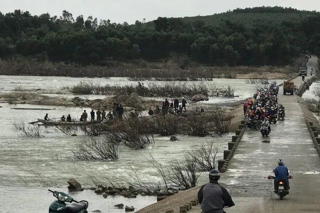 Chưa tìm thấy thi thể cô giáo mất tích ảnh 1