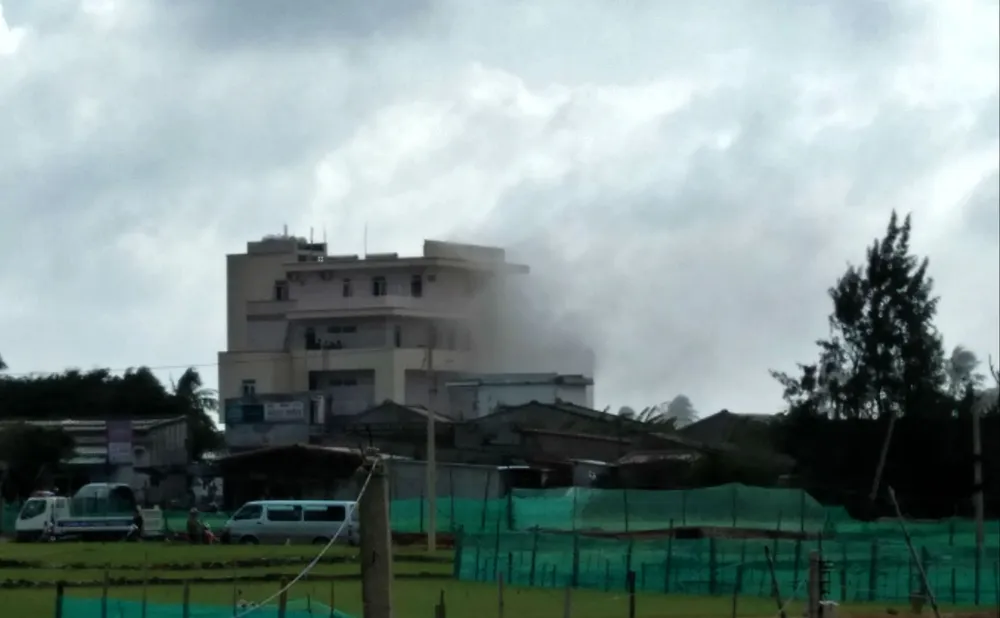 Cháy khách sạn ở Lý Sơn ảnh 1