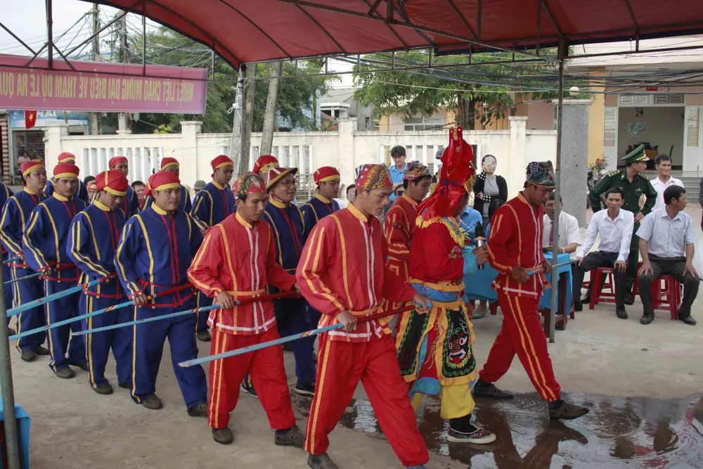  Lễ hội cầu ngư và ra quân đánh bắt đầu năm ảnh 4