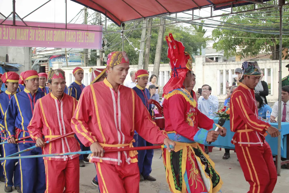  Lễ hội cầu ngư và ra quân đánh bắt đầu năm ảnh 5
