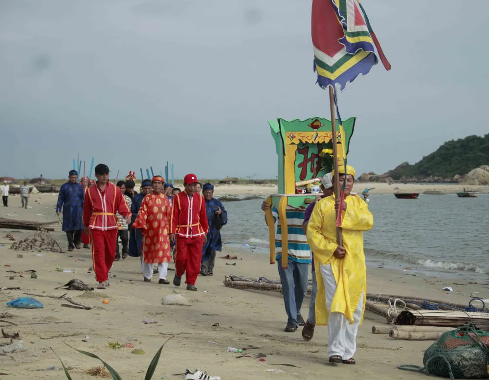  Lễ hội cầu ngư và ra quân đánh bắt đầu năm ảnh 3