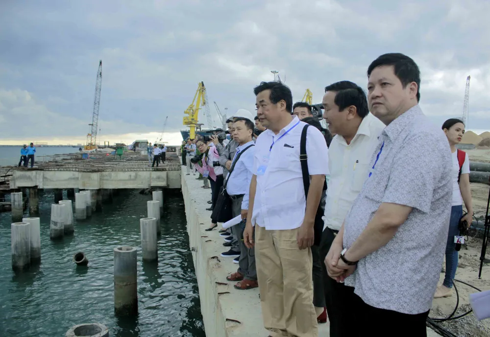 Khởi công công trình khai quật tàu cổ Dung Quất tại Quảng Ngãi ảnh 7