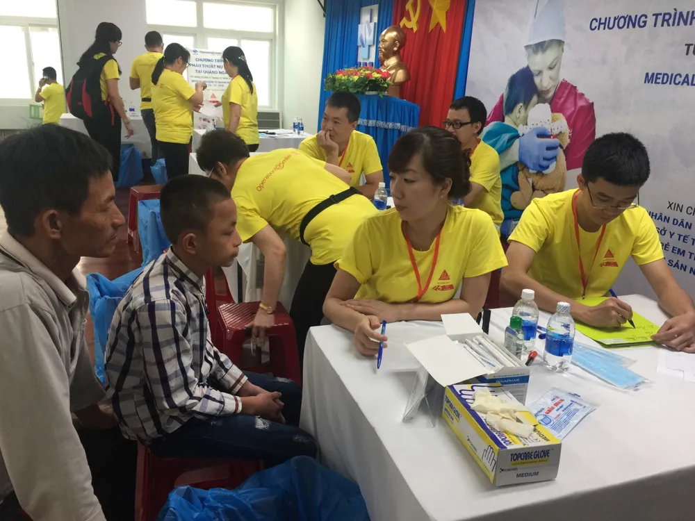 Khám và phẫu thuật miễn phí cho trẻ em bị sứt môi, hở hàm ếch tại Quảng Ngãi ảnh 2