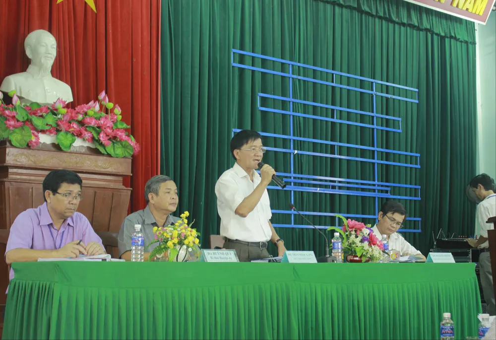 Đối thoại xử lý ô nhiễm rác ở Sa Huỳnh chưa thỏa đáng, dân nói tiếp tục chặn xe rác ảnh 3