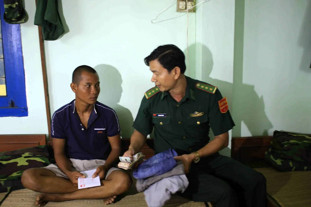 Quảng Ngãi: 20 năm thực hiện Pháp lệnh Bộ đội Biên phòng ảnh 2