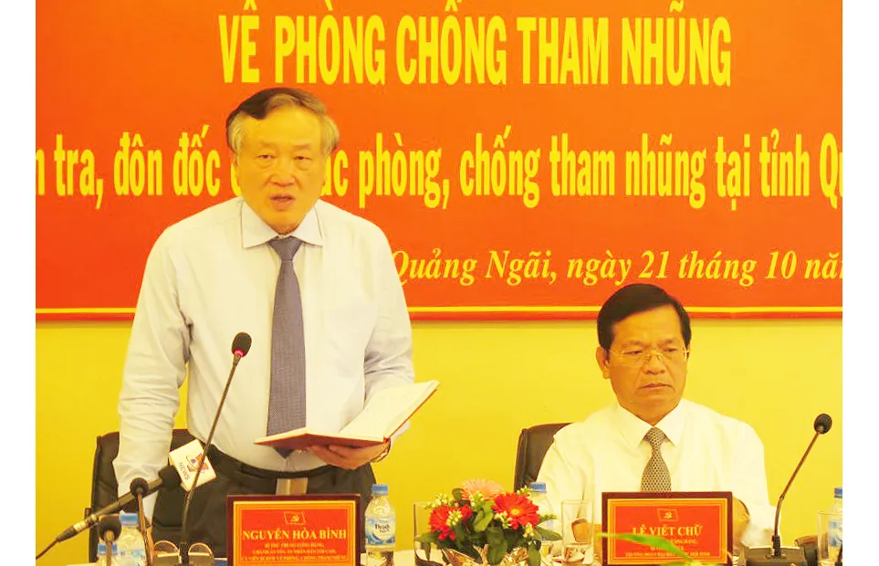 Đồng chí Nguyễn Hòa Bình làm việc với tỉnh Quảng Ngãi về phòng chống tham nhũng ảnh 2