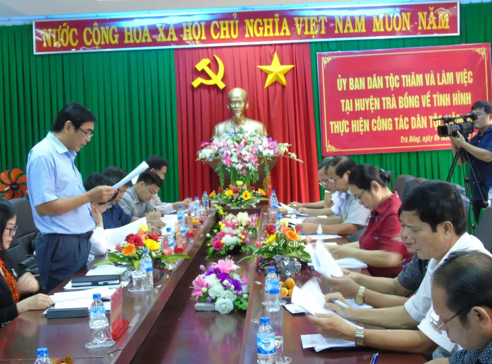 Ủy ban Dân tộc làm việc về các chính sách dân tộc tại Quảng Ngãi ảnh 1