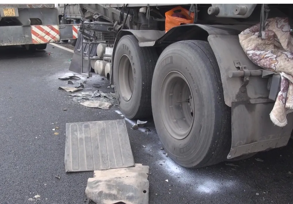 2 xe đâm nhau, 1 người tử vong ảnh 1