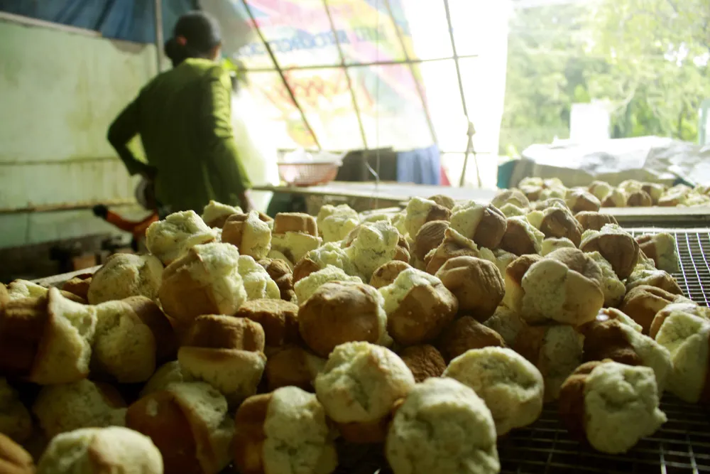 Làng đúc bánh thuẫn Quảng Ngãi vào tết ảnh 4