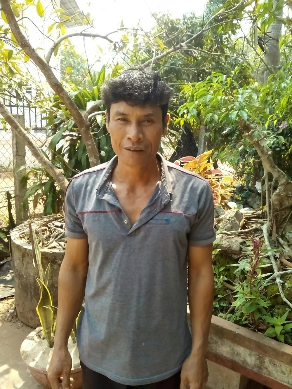 Cứu khẩn cấp một phụ nữ trôi dạt trên biển ảnh 1