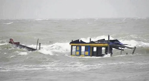 Gặp nạn trên biển, 2 vợ chồng ngư dân tử vong ảnh 1