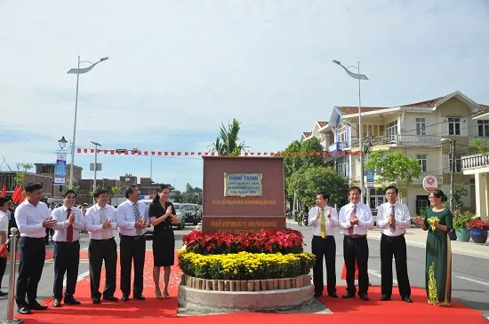 Khánh thành cầu Thạch Bích bắc qua sông Trà Khúc, Quảng Ngãi ảnh 2