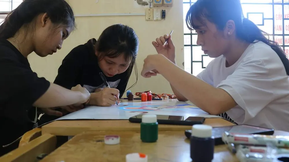 Vẽ hình HLV Park Hang-seo để cổ vũ thí sinh THPT Quốc gia năm 2019 ảnh 11