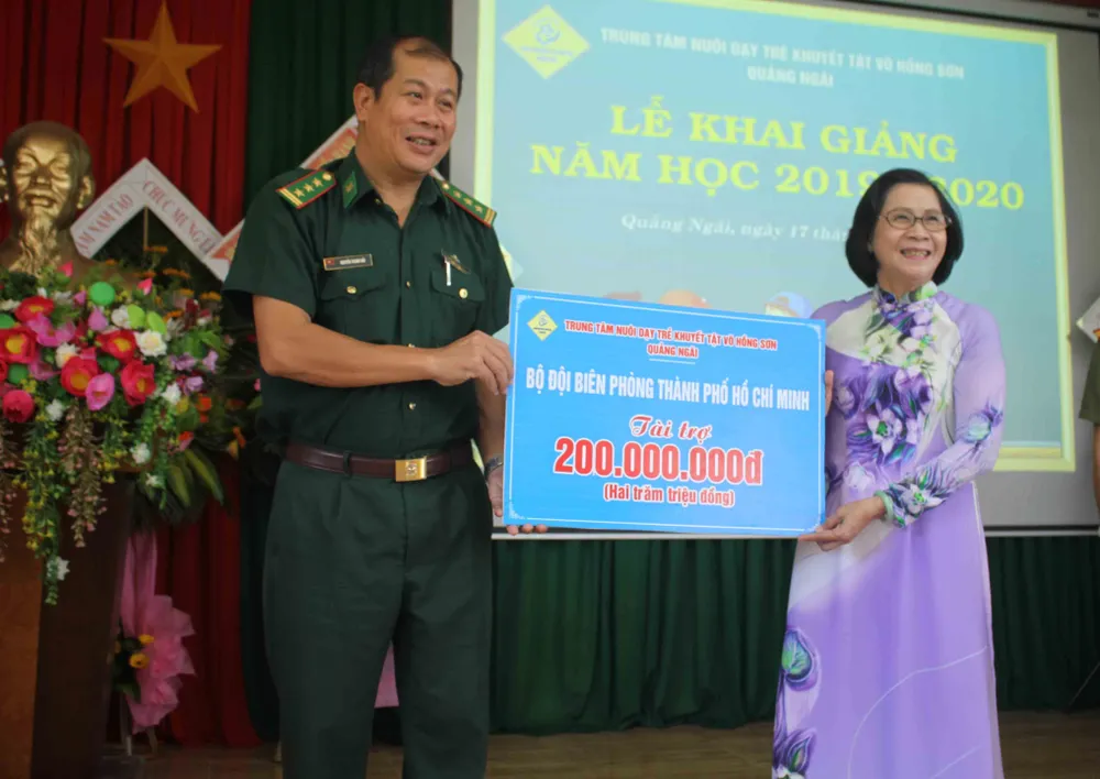 Hơn 3 tỷ đồng ủng hộ Trung tâm Nuôi dạy trẻ khuyết tật Võ Hồng Sơn ảnh 4